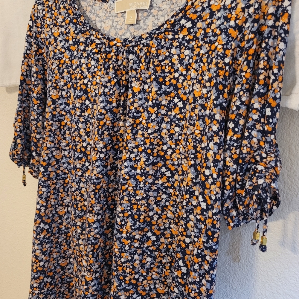 Casual Women's Shirt